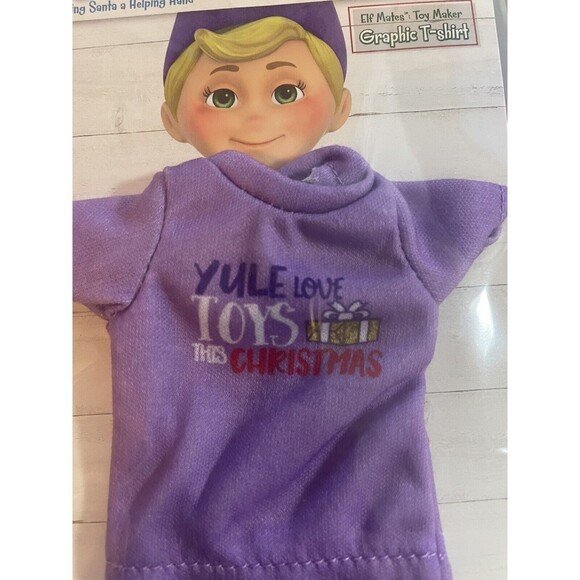 Christmas Elf on a Shelf Mates T-Shirt - Picture 3 of 5